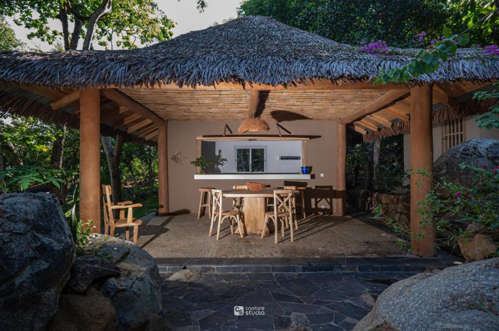 Extérieur de la maison de vacances Cocoa Beach Lodge à Nosy Komba